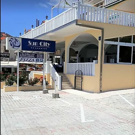Sun City * Omiš